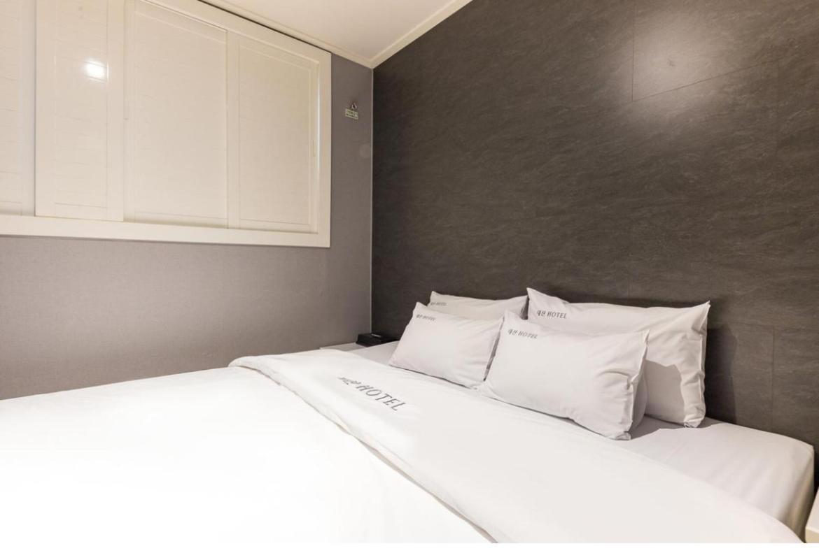 Daesan Hotel Seosan Экстерьер фото