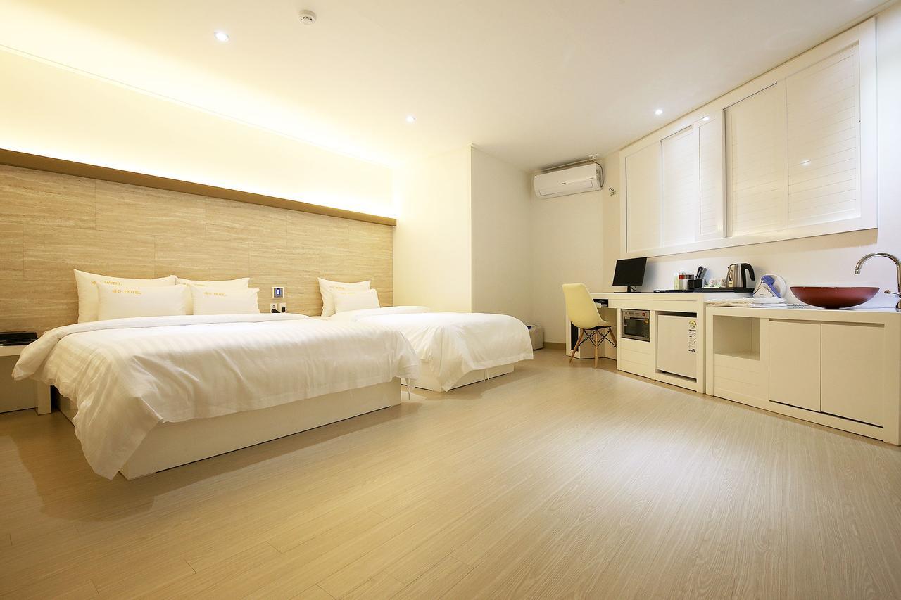 Daesan Hotel Seosan Экстерьер фото